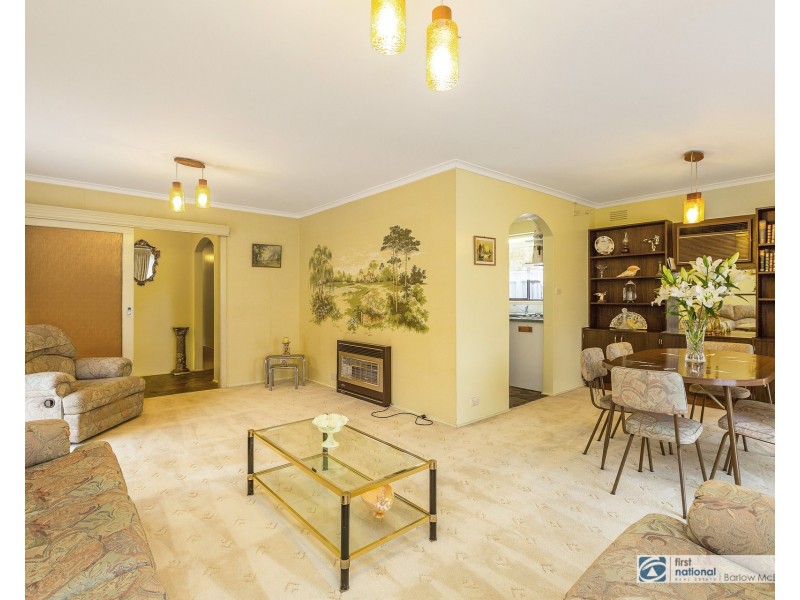 15 Merton Street, Altona Meadows VIC 3028