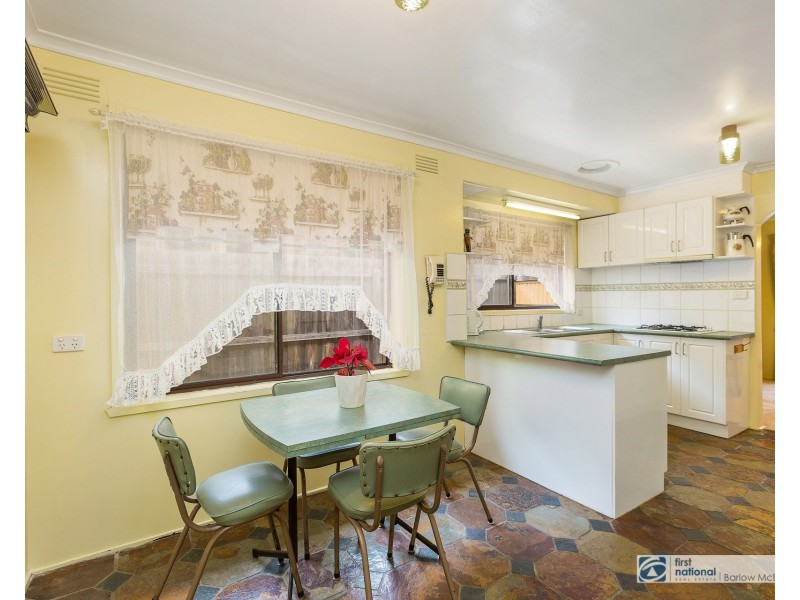 15 Merton Street, Altona Meadows VIC 3028