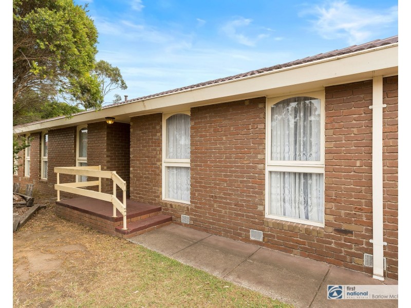 9 Laughton Court, Altona Meadows VIC 3028