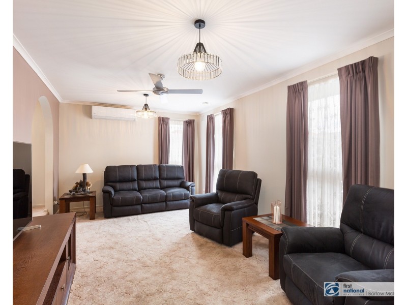 9 Laughton Court, Altona Meadows VIC 3028