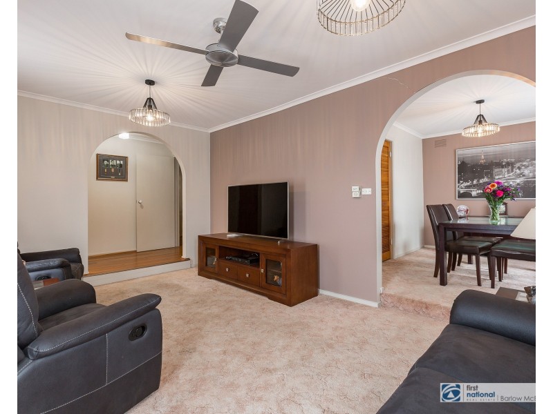 9 Laughton Court, Altona Meadows VIC 3028