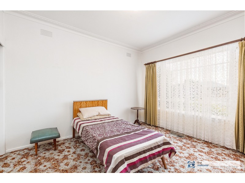 4 Cain Court, Altona VIC 3018