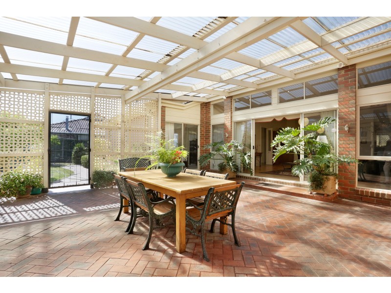 9 Delahunty Court, Altona Meadows VIC 3028