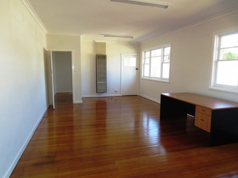 51 Sargood Street, Altona VIC 3018
