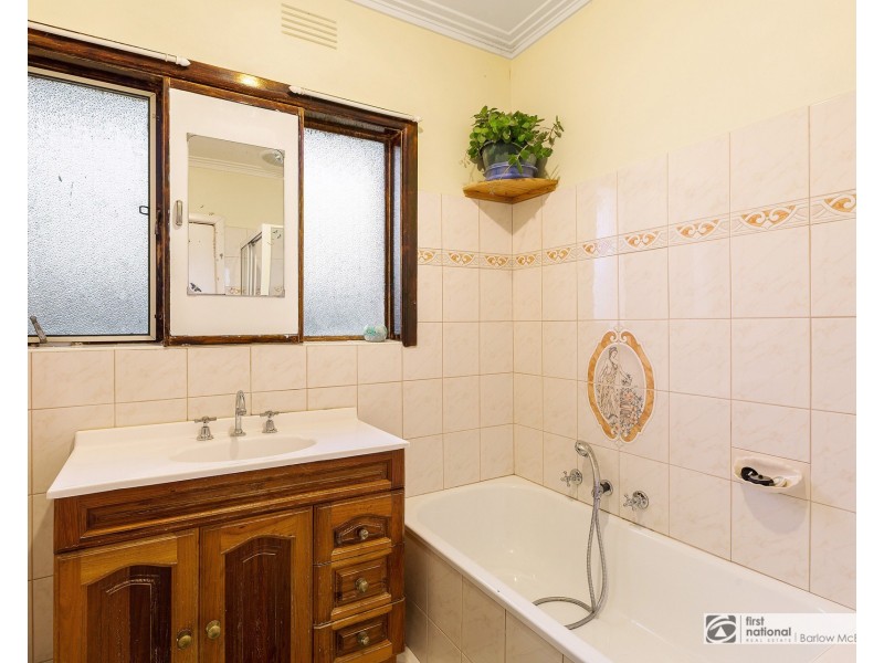 28 Cobham Street, Altona VIC 3018