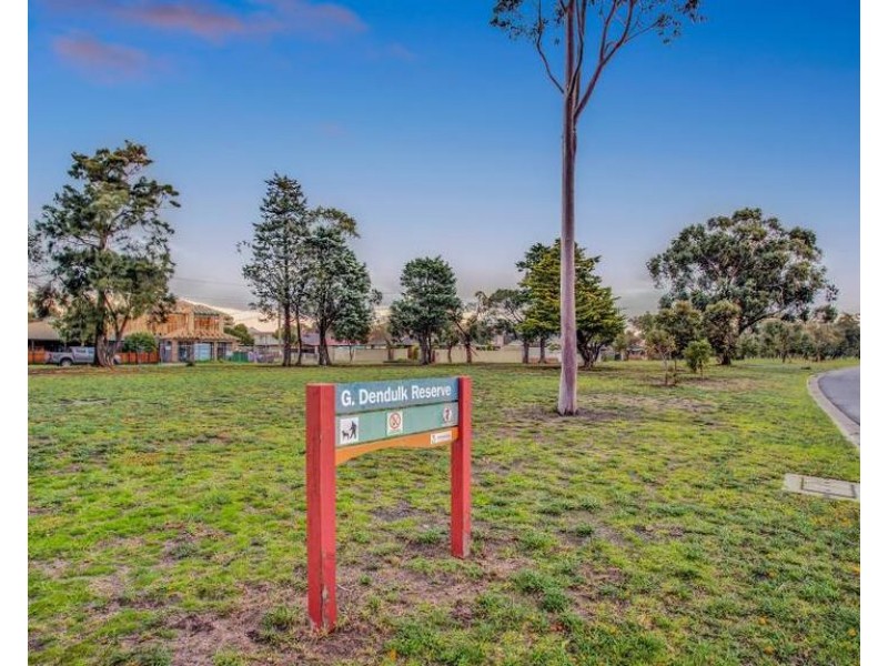 28 Cobham Street, Altona VIC 3018