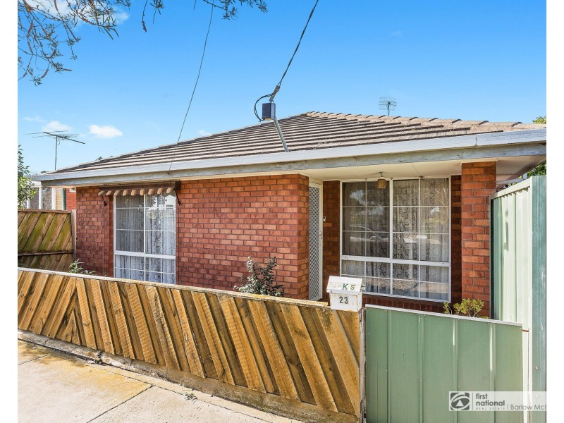 2/23 Lark Street, Altona VIC 3018