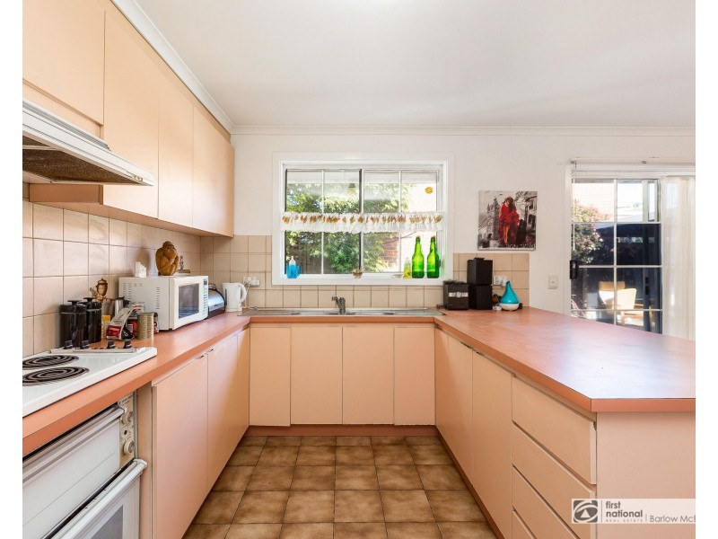 2/23 Lark Street, Altona VIC 3018