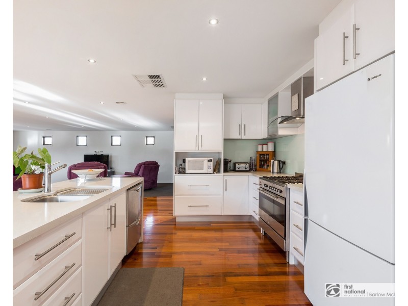 23 Neal Court, Altona North VIC 3025