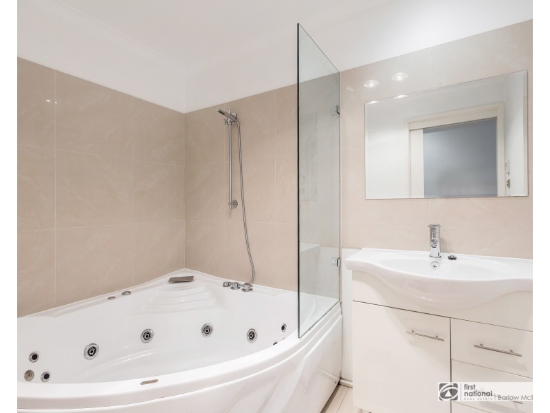 23 Neal Court, Altona North VIC 3025