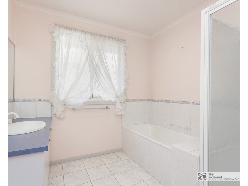 24 Maidstone Street, Altona VIC 3018