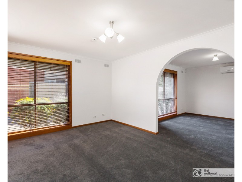 2/31 Linnet Street, Altona VIC 3018