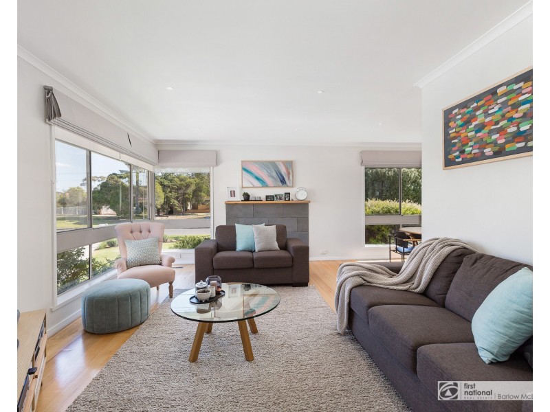 128 Grieve Parade, Altona VIC 3018