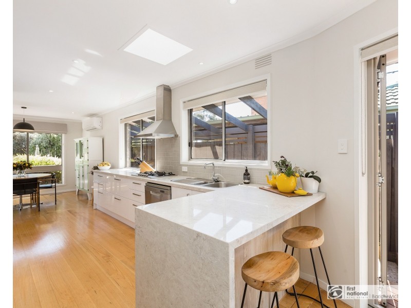 128 Grieve Parade, Altona VIC 3018