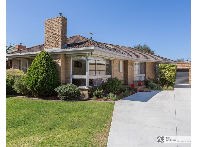 128 Grieve Parade, Altona VIC 3018