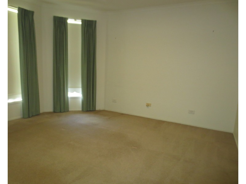 13 Federation Court, Altona VIC 3018