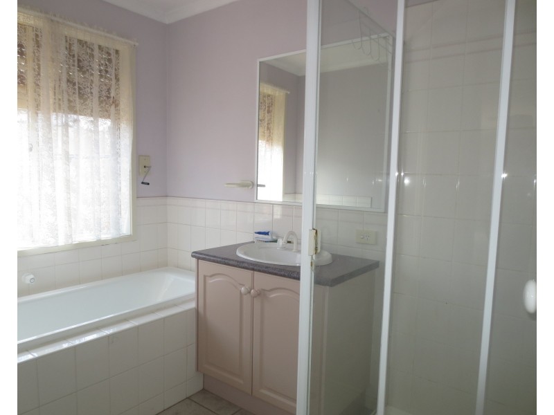 13 Federation Court, Altona VIC 3018