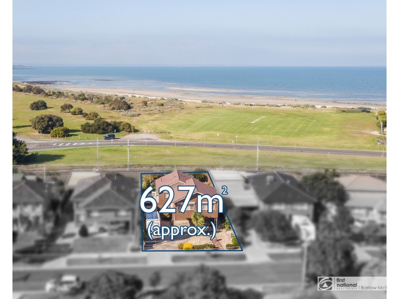 86 Simmons Drive, Seaholme VIC 3018