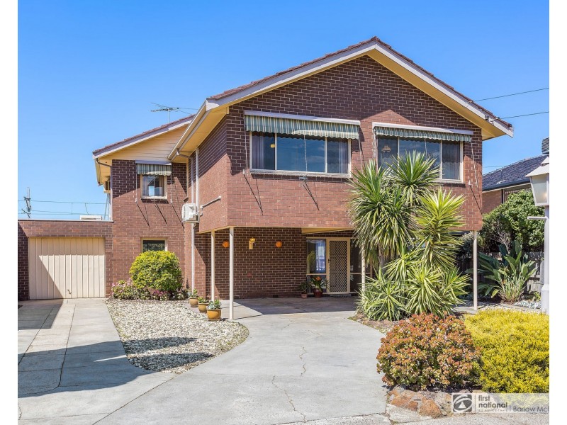 86 Simmons Drive, Seaholme VIC 3018