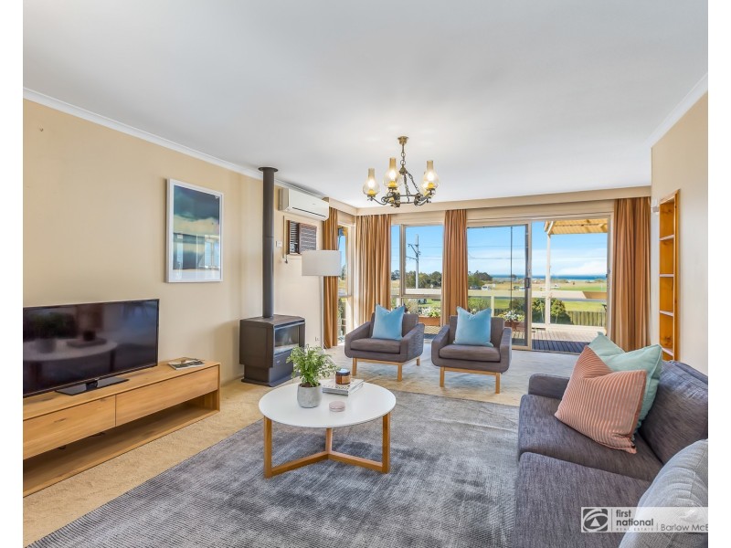 86 Simmons Drive, Seaholme VIC 3018