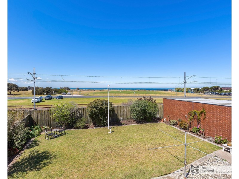 86 Simmons Drive, Seaholme VIC 3018
