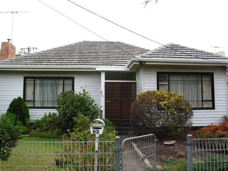 63 Bracken Grove, Altona VIC 3018
