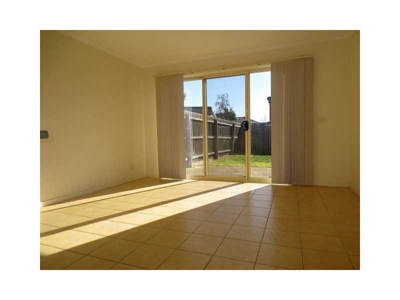 2/44 Dunnings Road, Seabrook VIC 3028