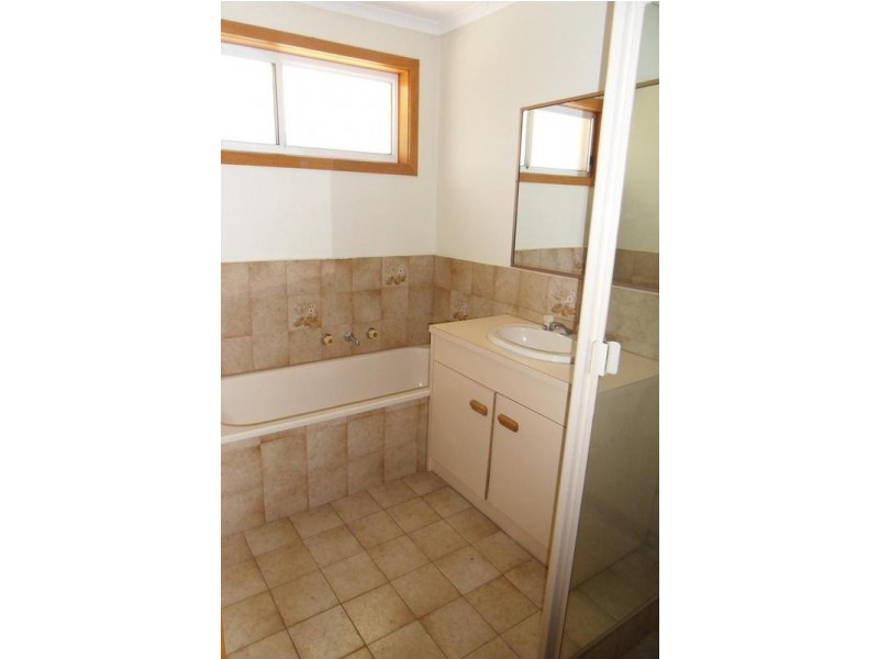 1/22 Harrington Street, Altona VIC 3018