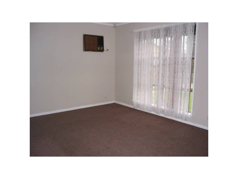 28 Cropley Crescent, Laverton VIC 3028