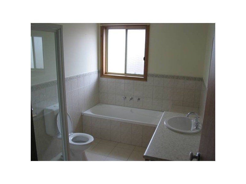 Blackshaws Road, Altona North VIC 3025