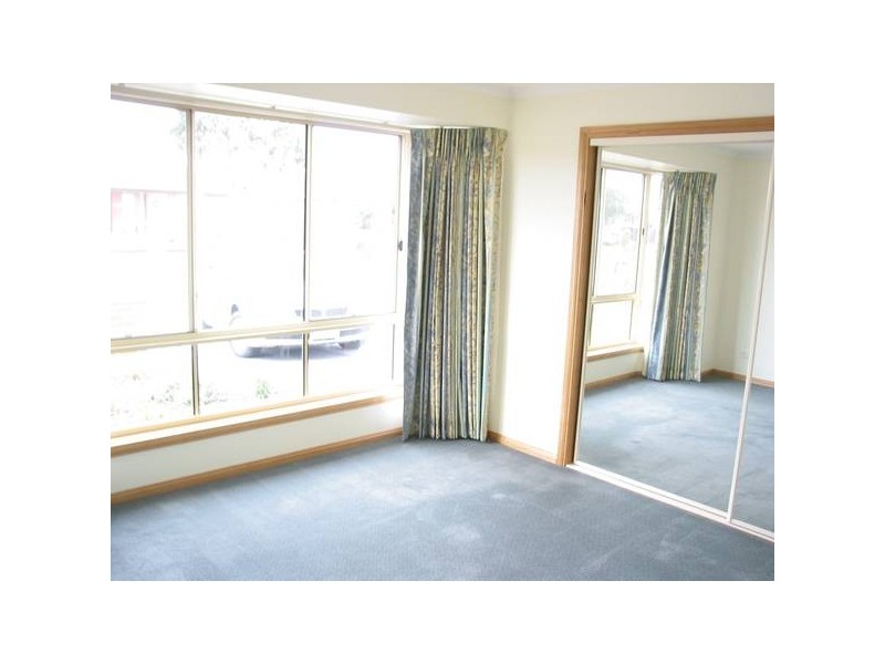 Blackshaws Road, Altona North VIC 3025