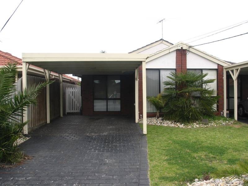 1/13 Gazley Court, Altona Meadows VIC 3028