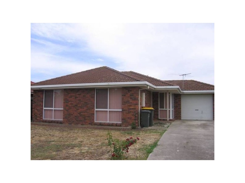1/1 Heath Close, Altona Meadows VIC 3028
