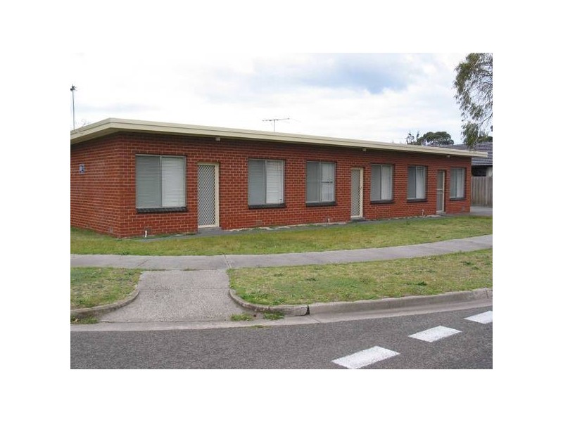 4/18 Emu Avenue, Altona VIC 3018