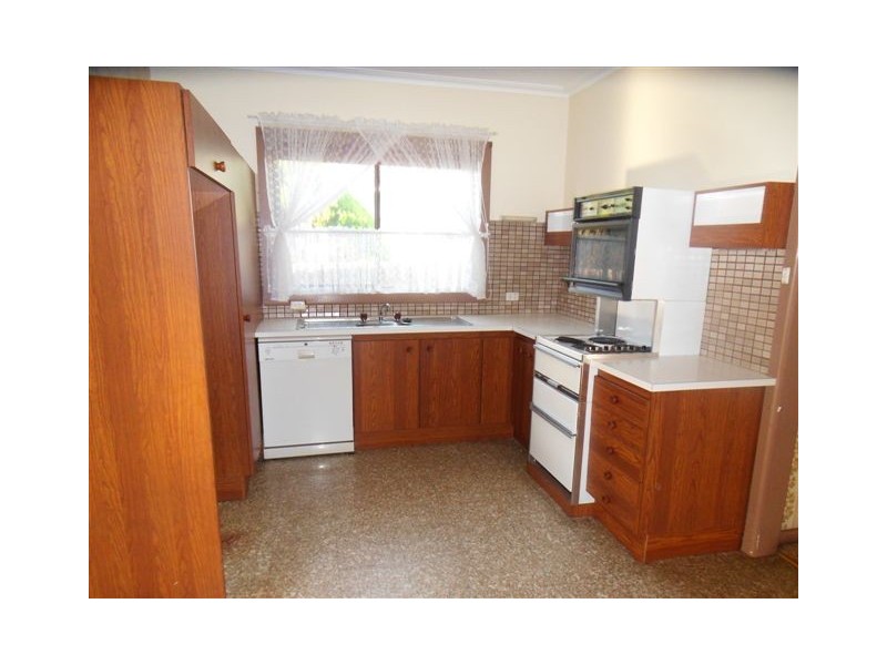 6 Valerian Avenue, Altona North VIC 3025