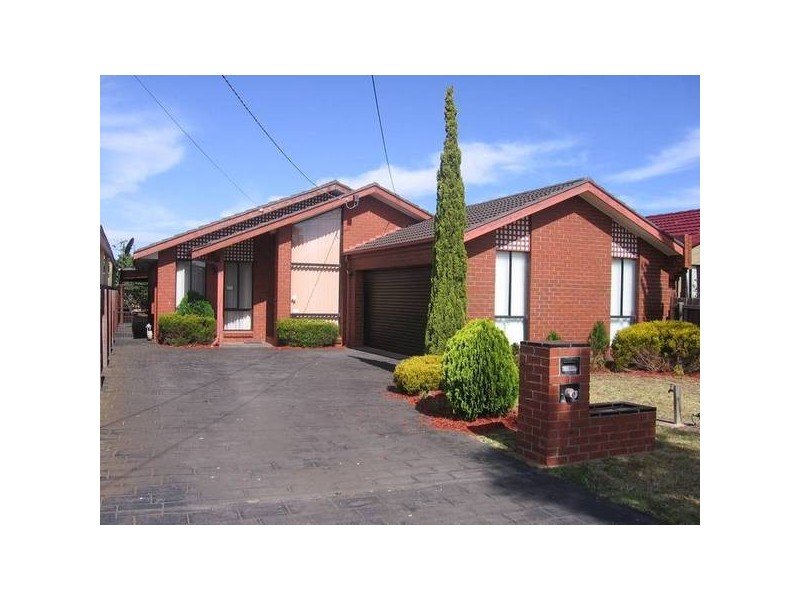 16 Whitehead Court, Altona Meadows VIC 3028