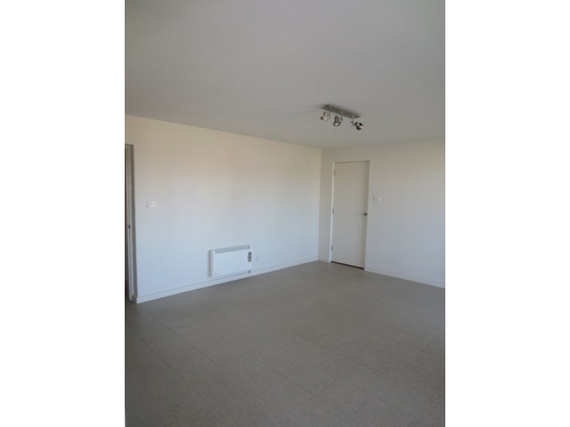 4/163 Queen Street, Altona VIC 3018