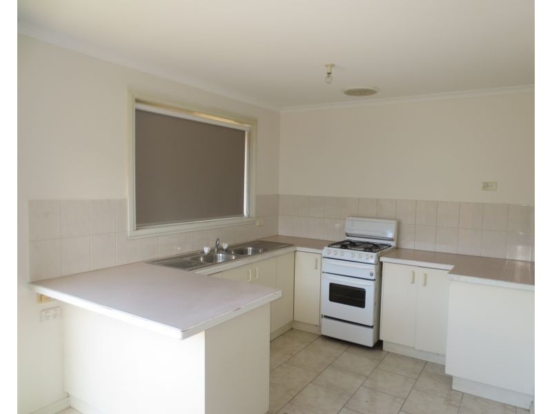 1/45 Epsom Street, Altona Meadows VIC 3028