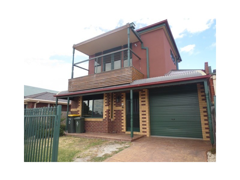 1/41 Henry Drive, Altona Meadows VIC 3028