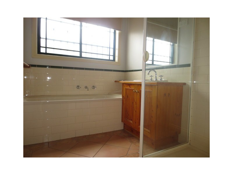 1/41 Henry Drive, Altona Meadows VIC 3028