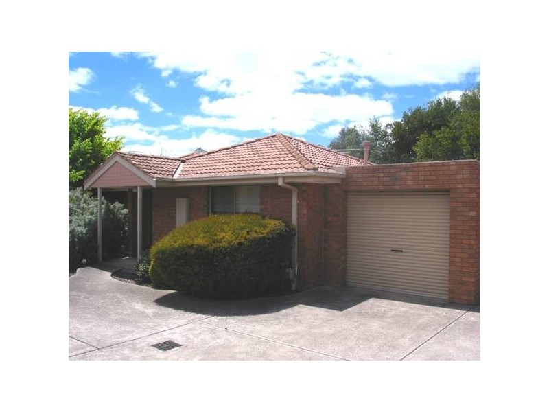 Central Avenue, Altona Meadows VIC 3028