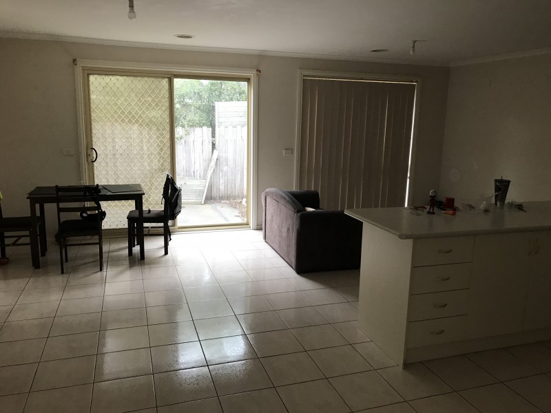 2/300 Victoria Street, Altona Meadows VIC 3028