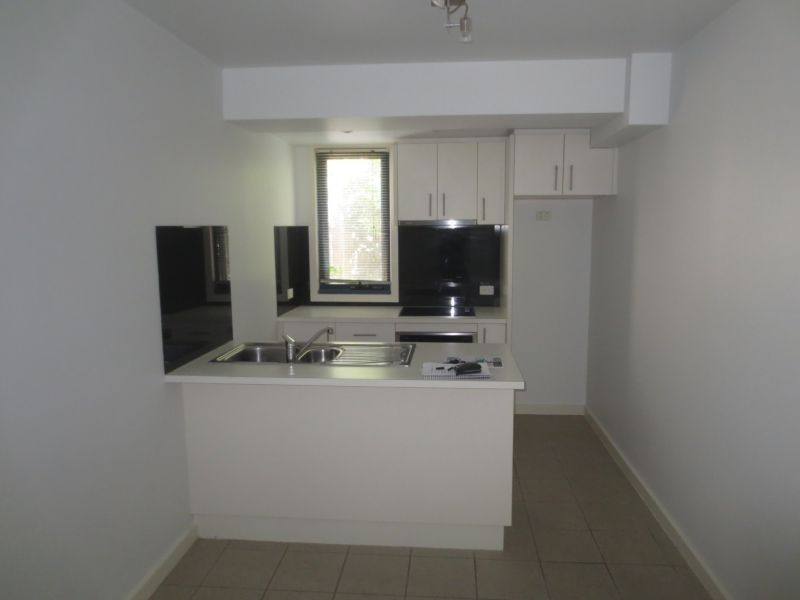 9/163 Queen Street, Altona VIC 3018