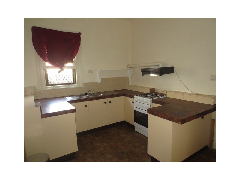 249 Esplanade, Altona VIC 3018