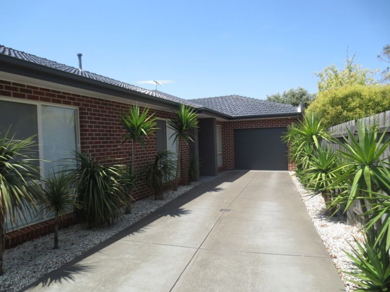2/12 Mulga Street, Altona VIC 3018