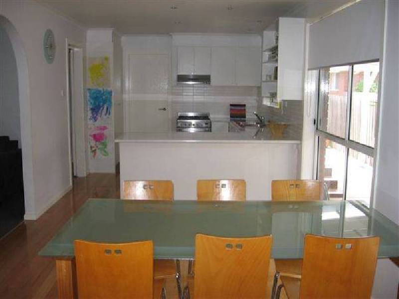 10 Acacia Avenue, Altona VIC 3018