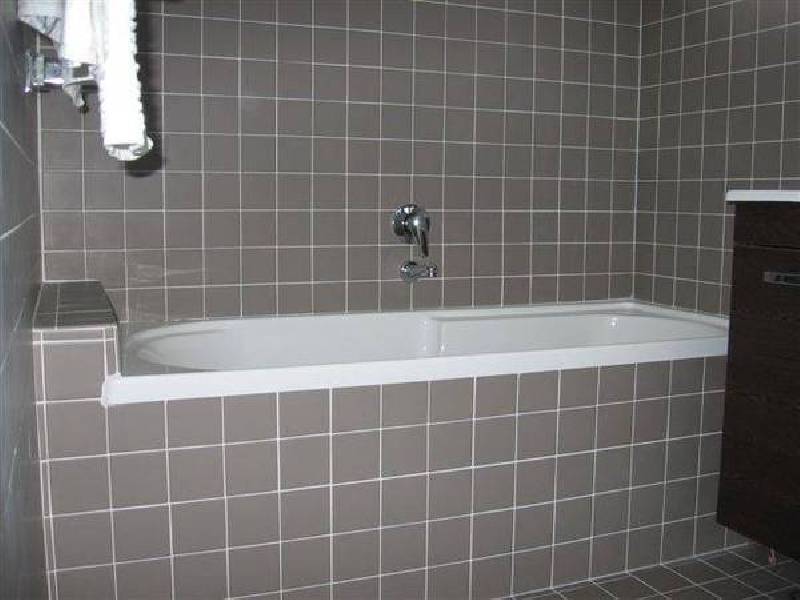 10 Acacia Avenue, Altona VIC 3018