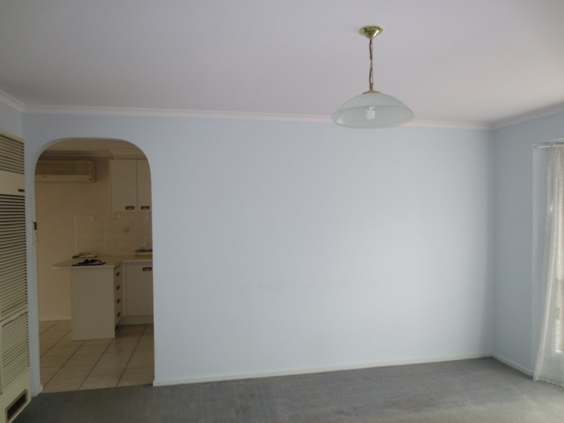 2/112 Blyth Street, Altona VIC 3018