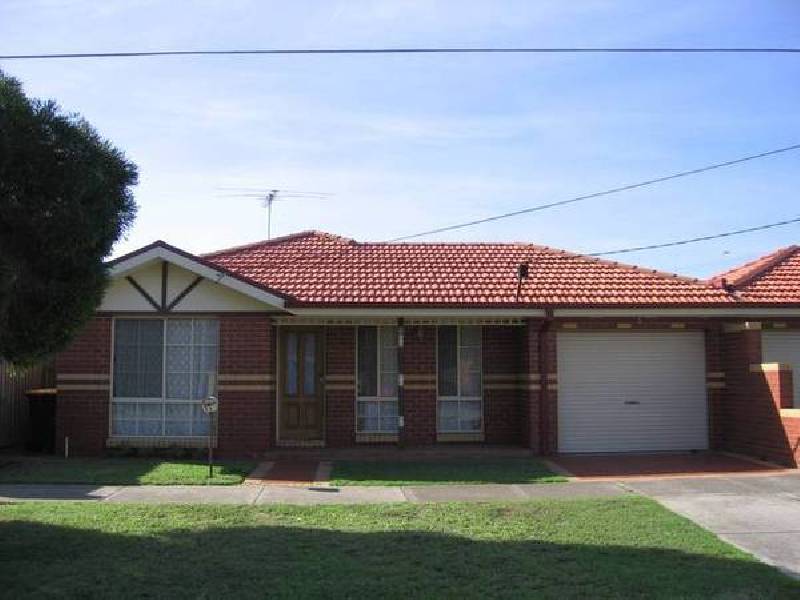 2B Rayner Street, Altona VIC 3018