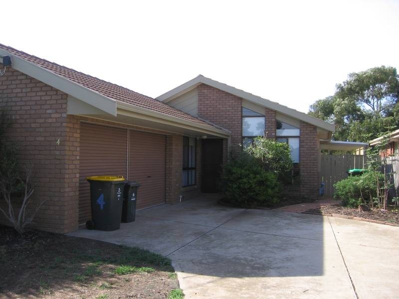 4 O’Connor Court, Altona Meadows VIC 3028